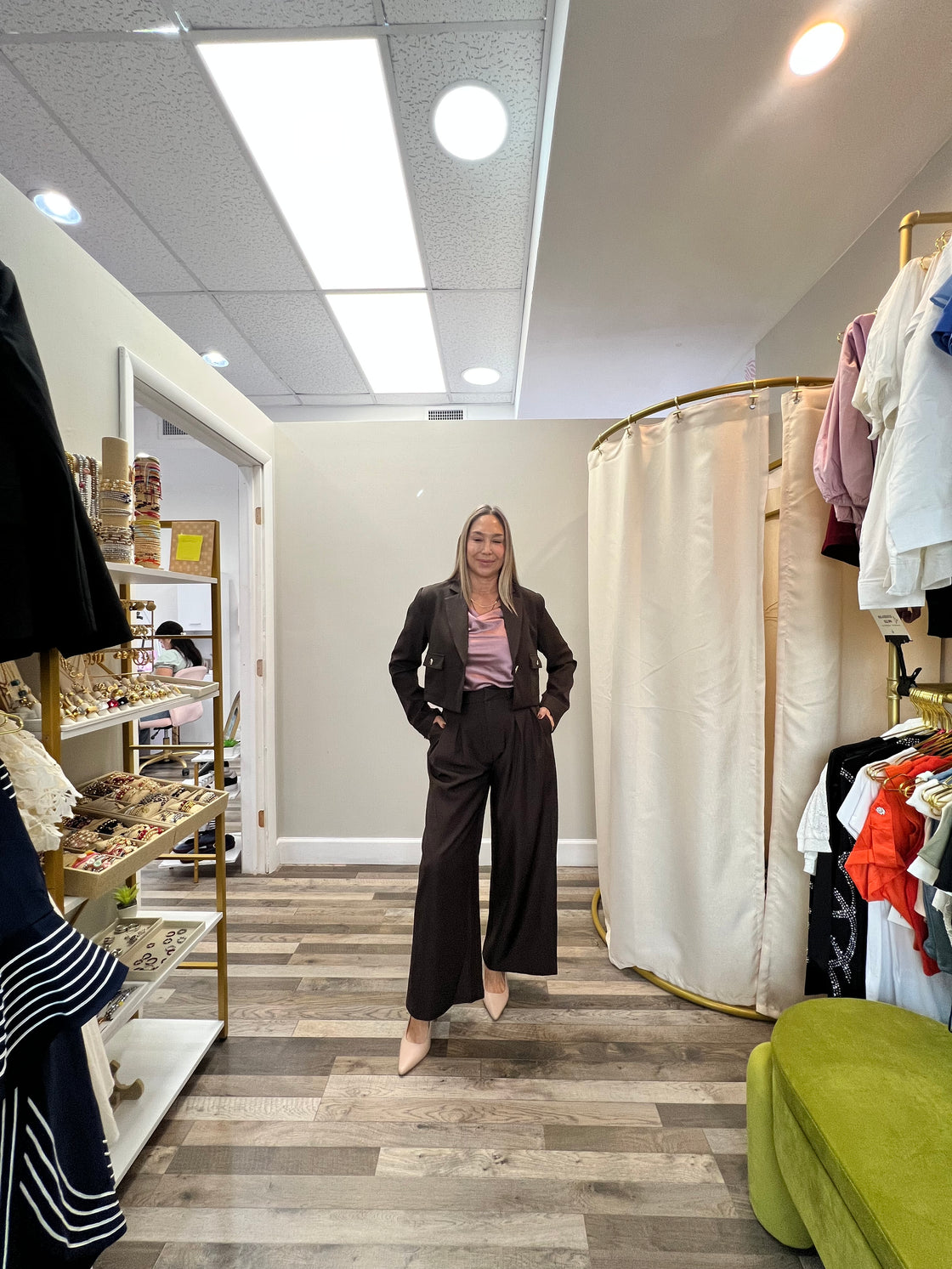 Set two-piece brown set