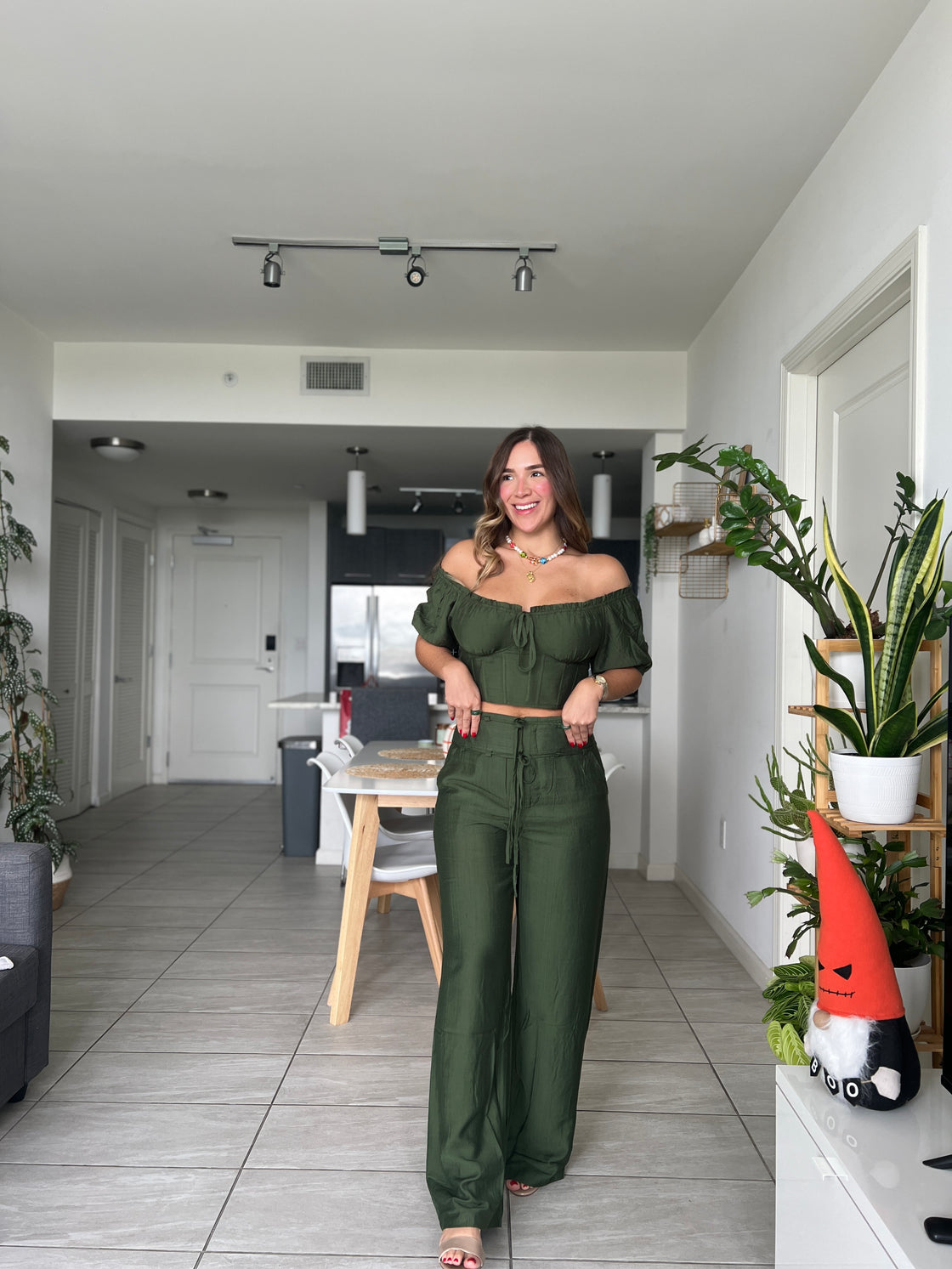 Set. green silk set