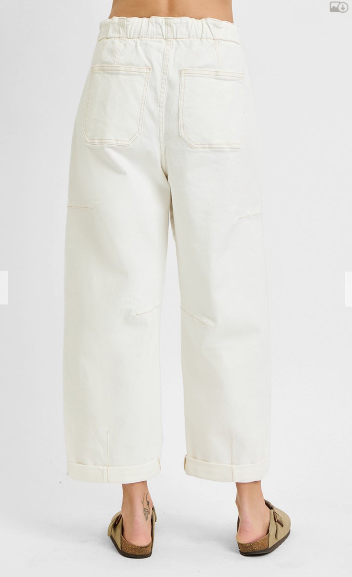 Jean barrel white