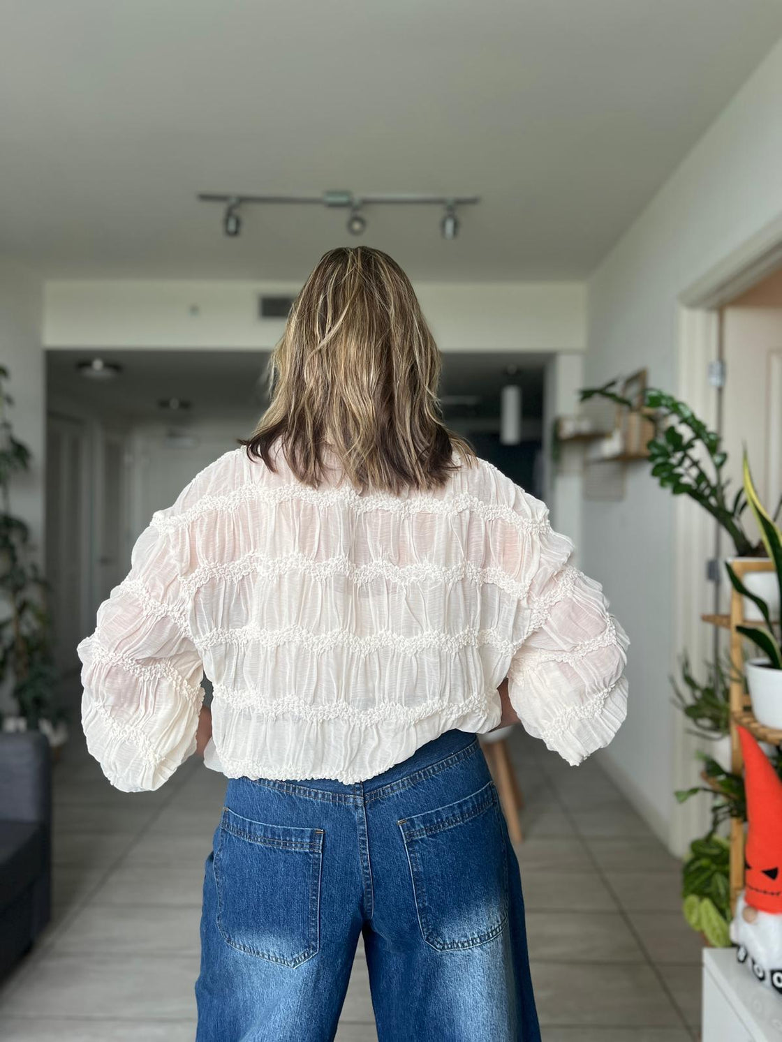 Top. butter colored shirt in canvas fabric
