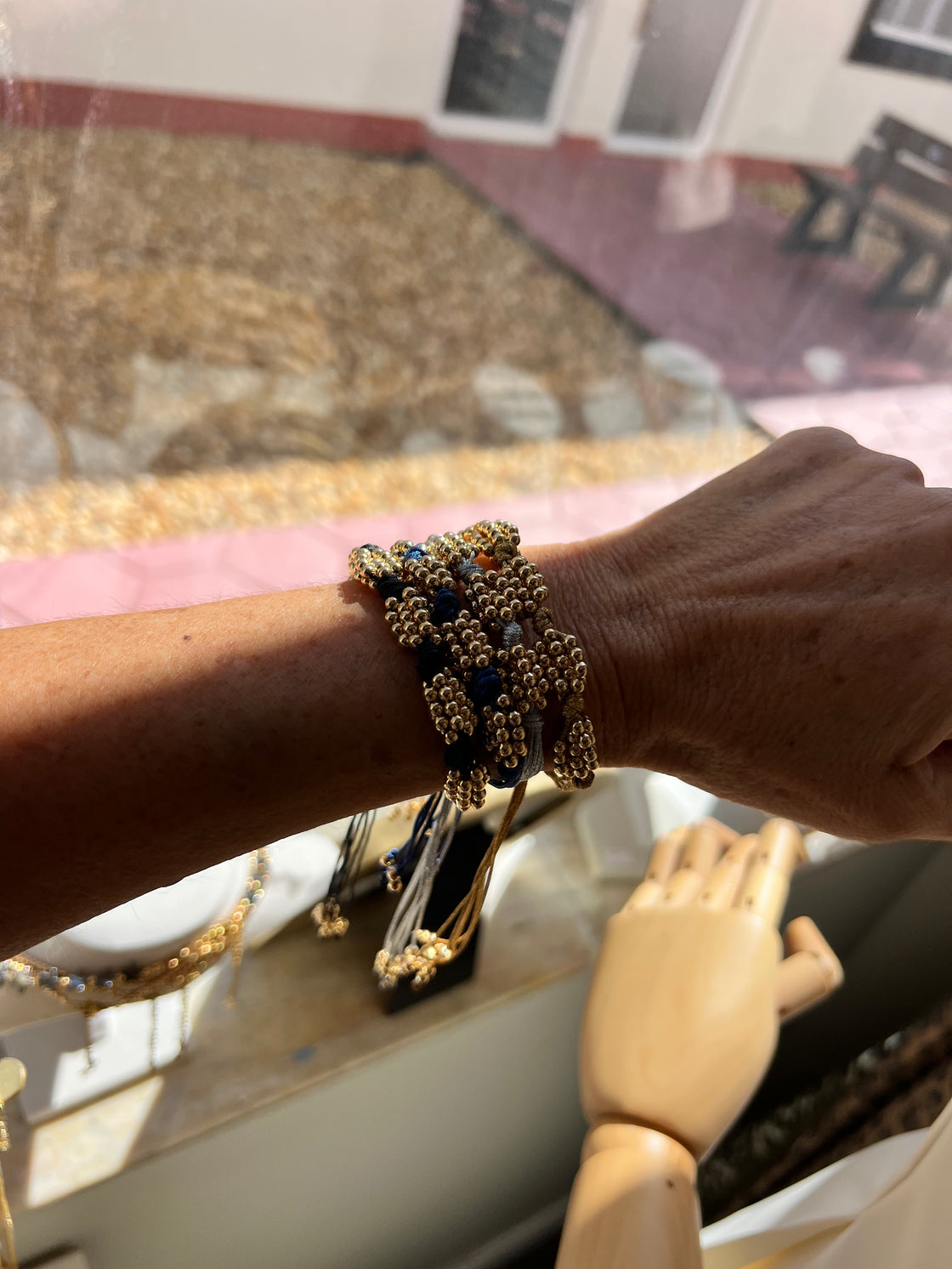 adjustable bracelet