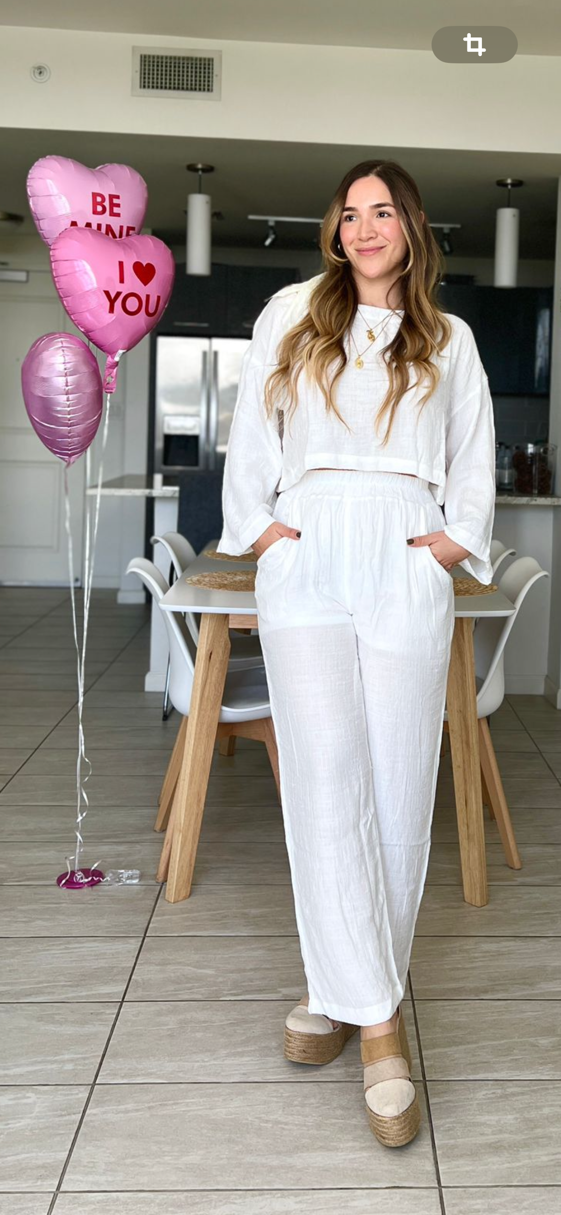 Set . white linen set