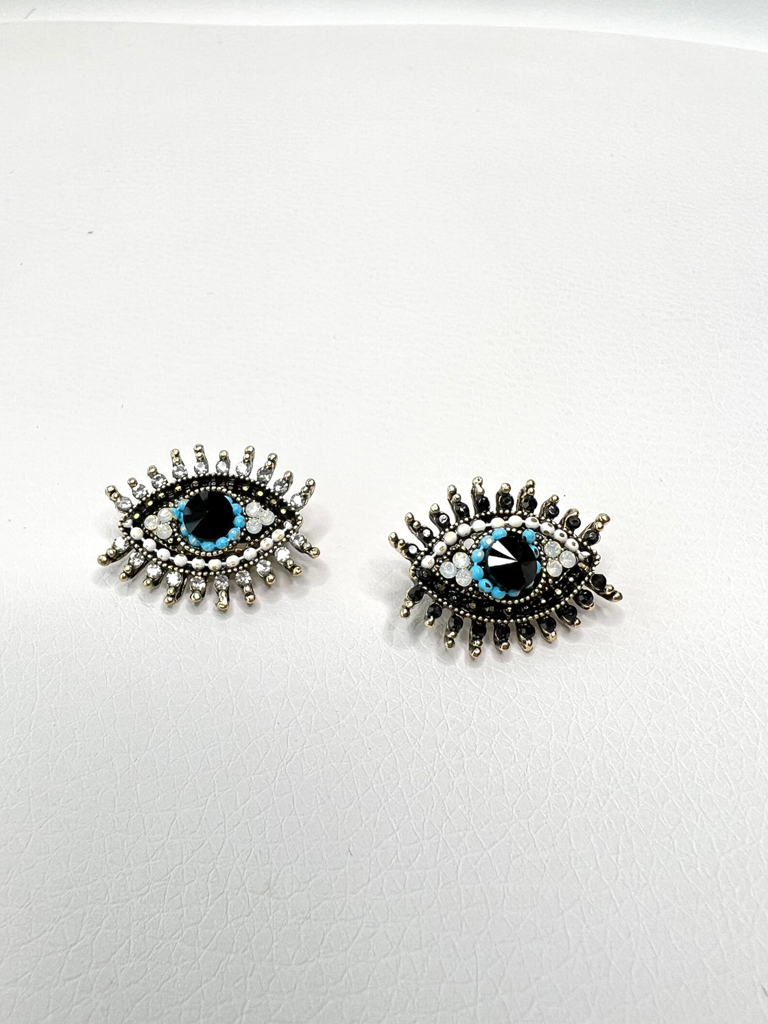 Turkish eye pin