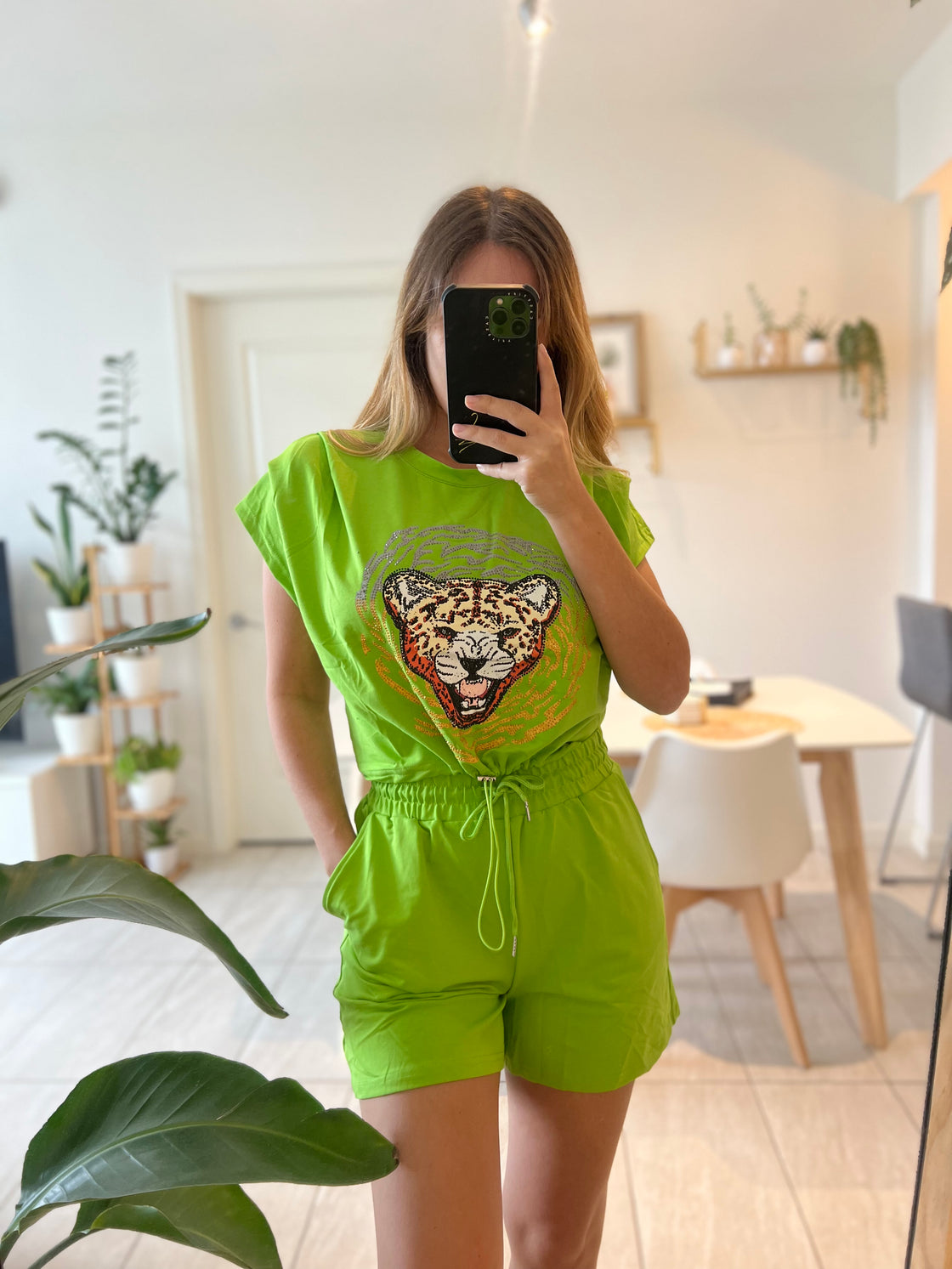 Green, tigre print, short set
