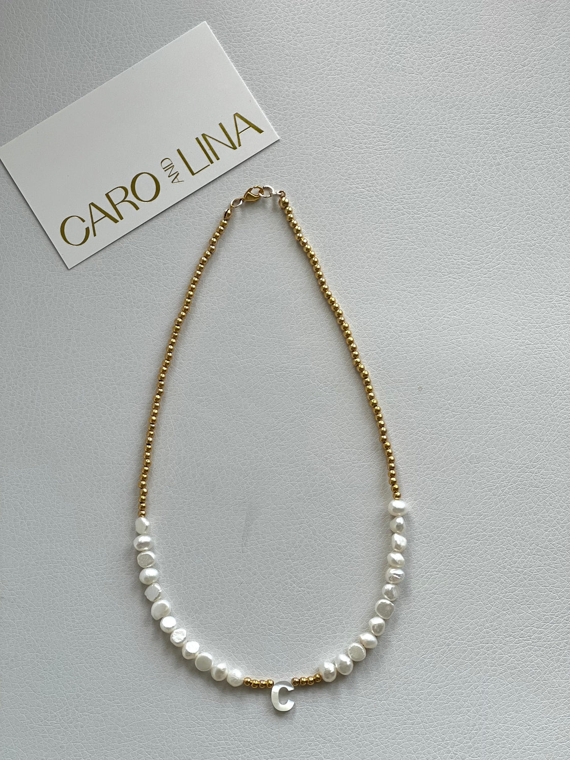 Cultured pearl necklace and personalizado gold plated balinese