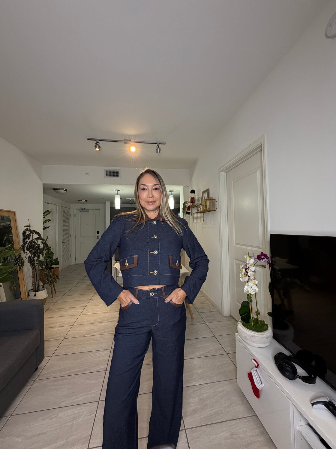 Set denim set with leather details