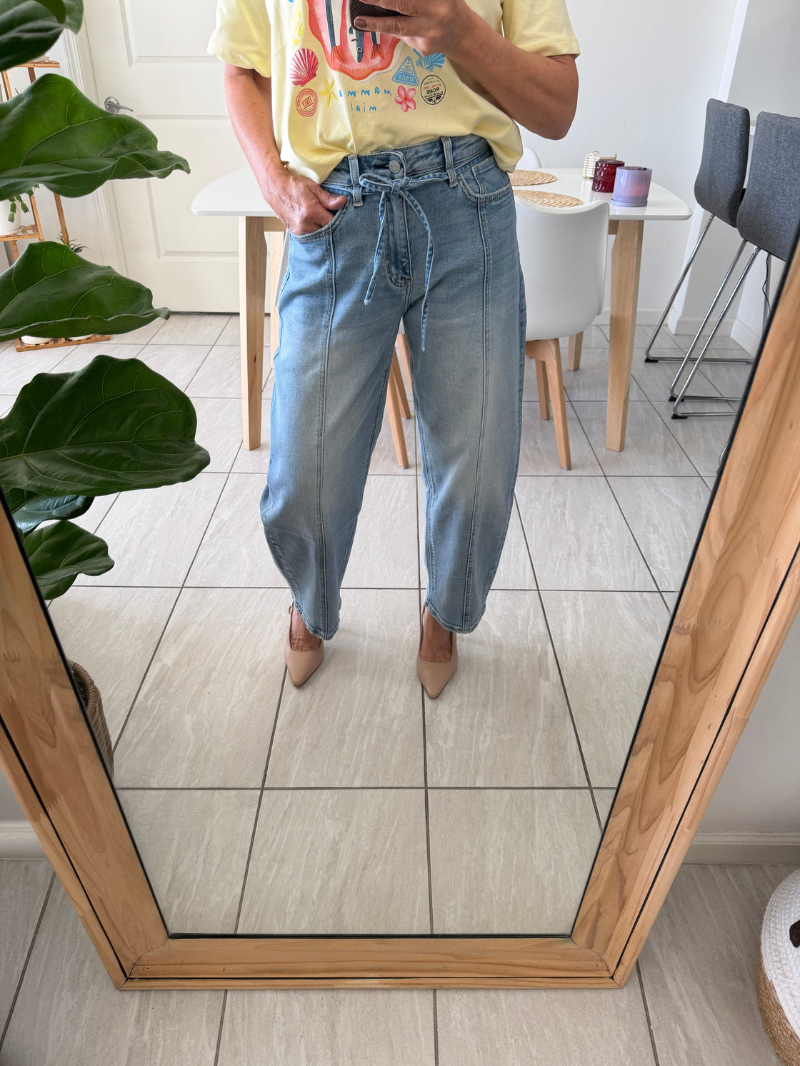 Jean barrel color light blue