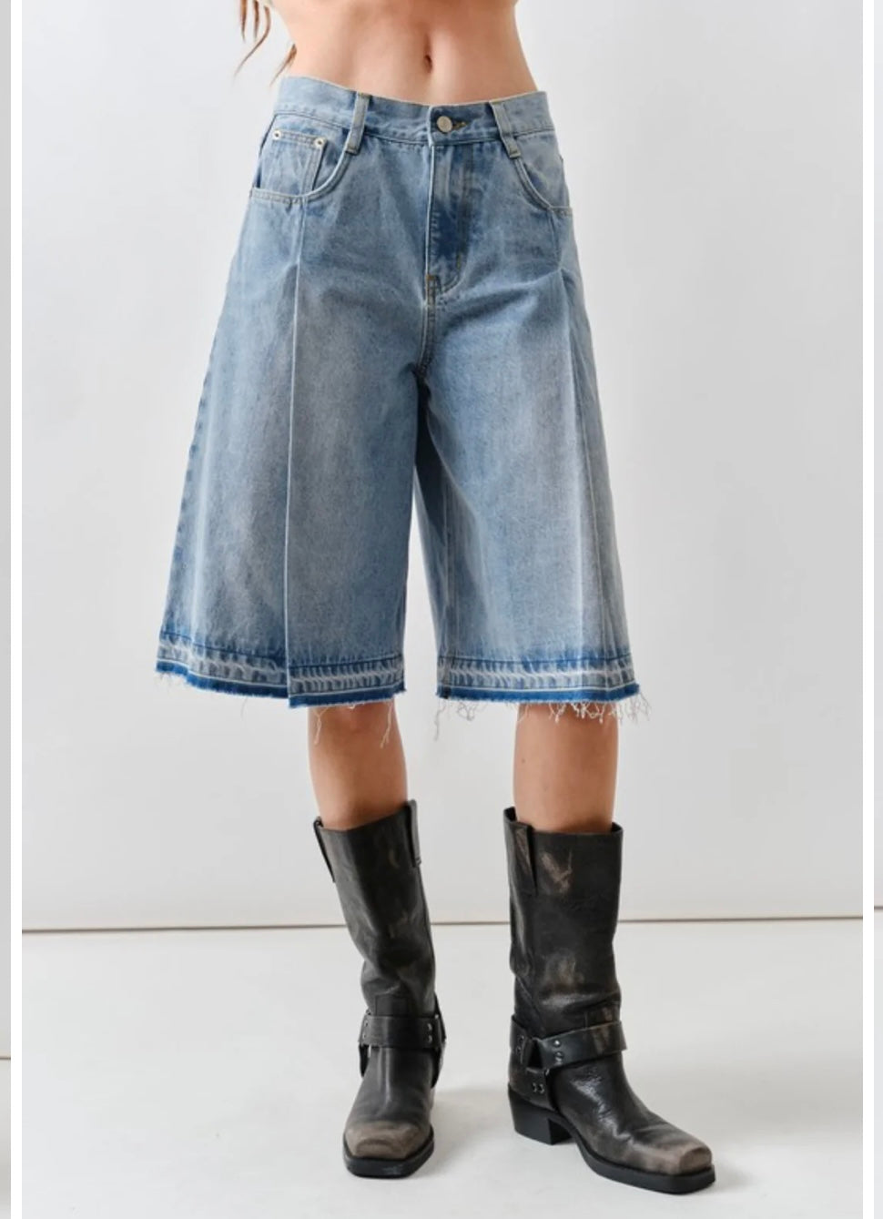 Short baggy jean