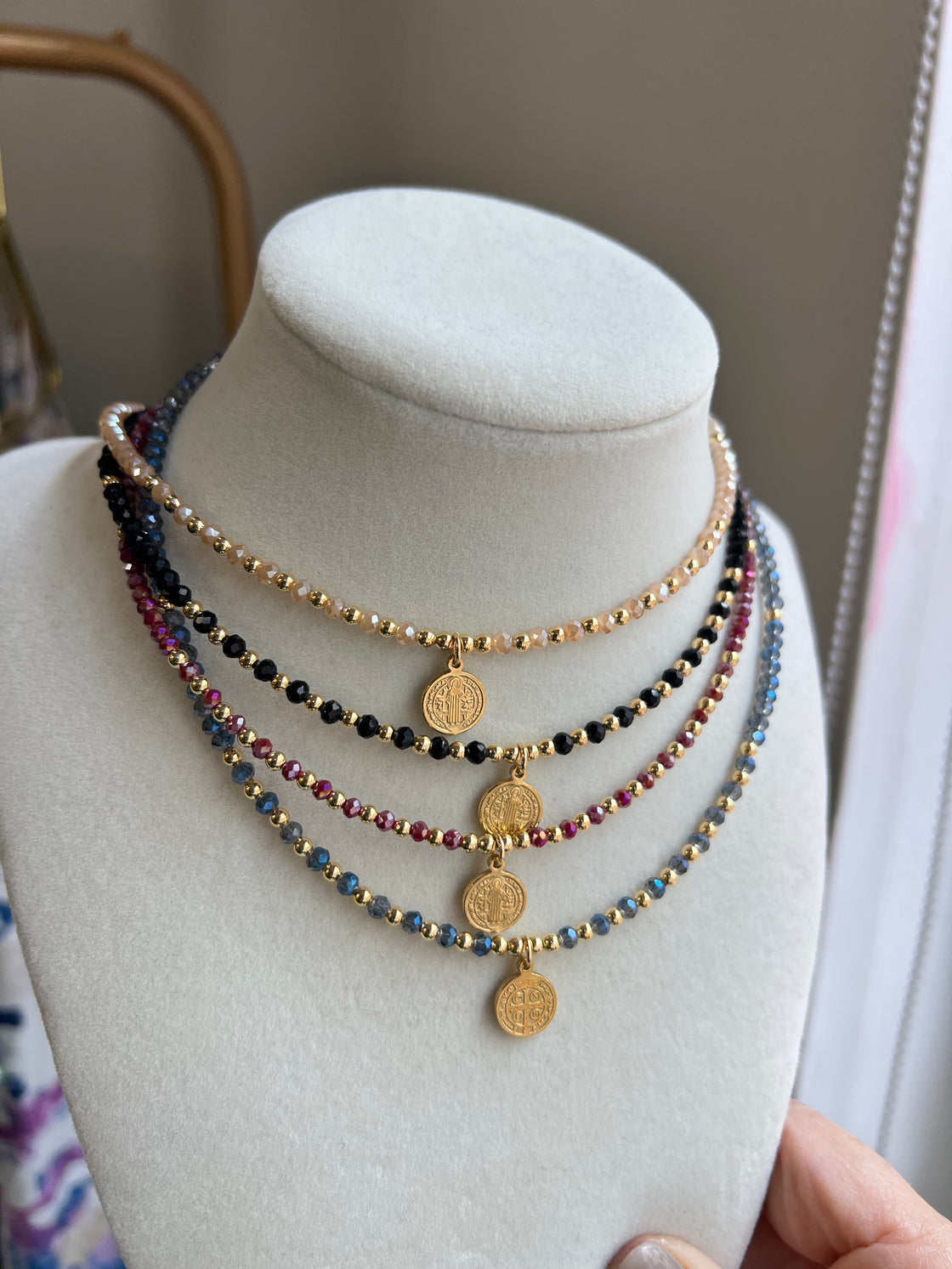 Necklace Saint Benedict necklace with 18K gold-plated crystals and beads